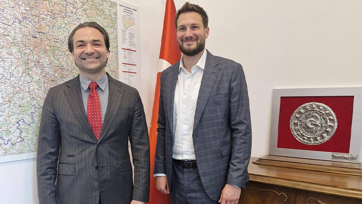 Başkonsolos Hüseyin Al, Meclis Üyesi Salih Tufan Ünal ve Sporcuları Ağırladı