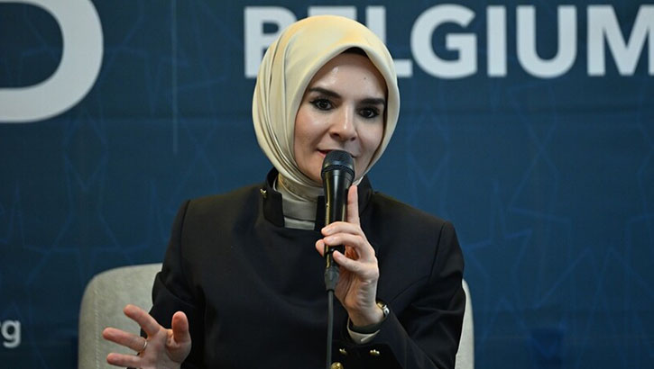 Bakan Göktaş’tan Avrupa’daki Türklere Destek Mesajı