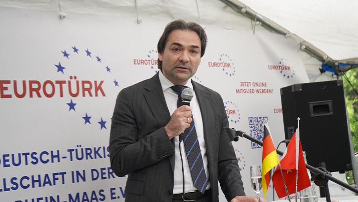 Köln Başkonsolosu Kandem Al, “Sessiz Kahramanlar Ödülü” Törenine Katıldı
