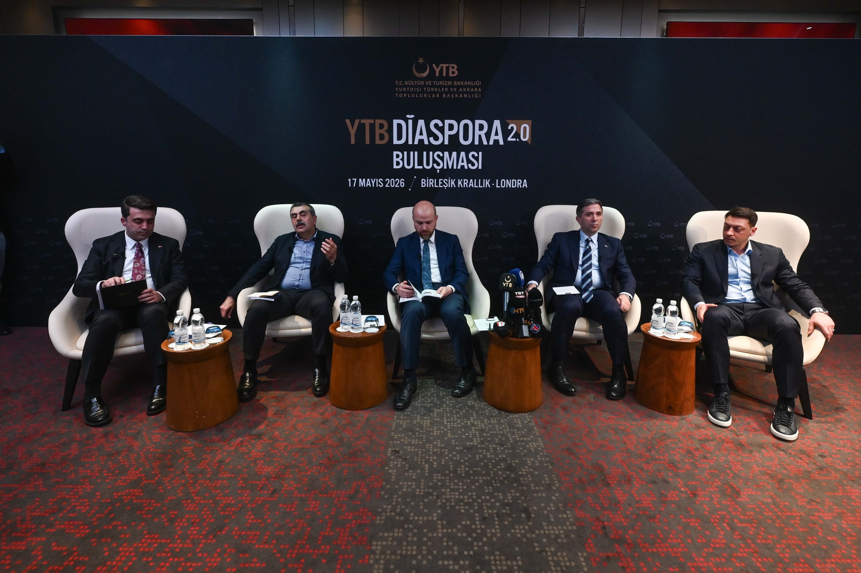 İlim Yayma Vakfı Mütevelli Heyeti Başkanı Erdoğan, Londra'daki 