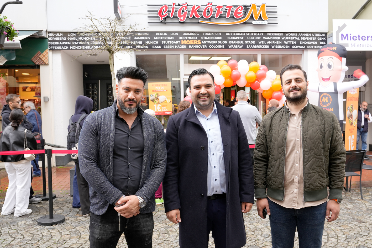 Moers’ta yeni lezzet noktası: Çiğköftem yeni şubesini açtı 