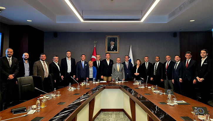 Cihat Alagöz Güven Tazeledi: HİB Fuarcılık Komitesi Başkanlığına Yeniden Seçildi