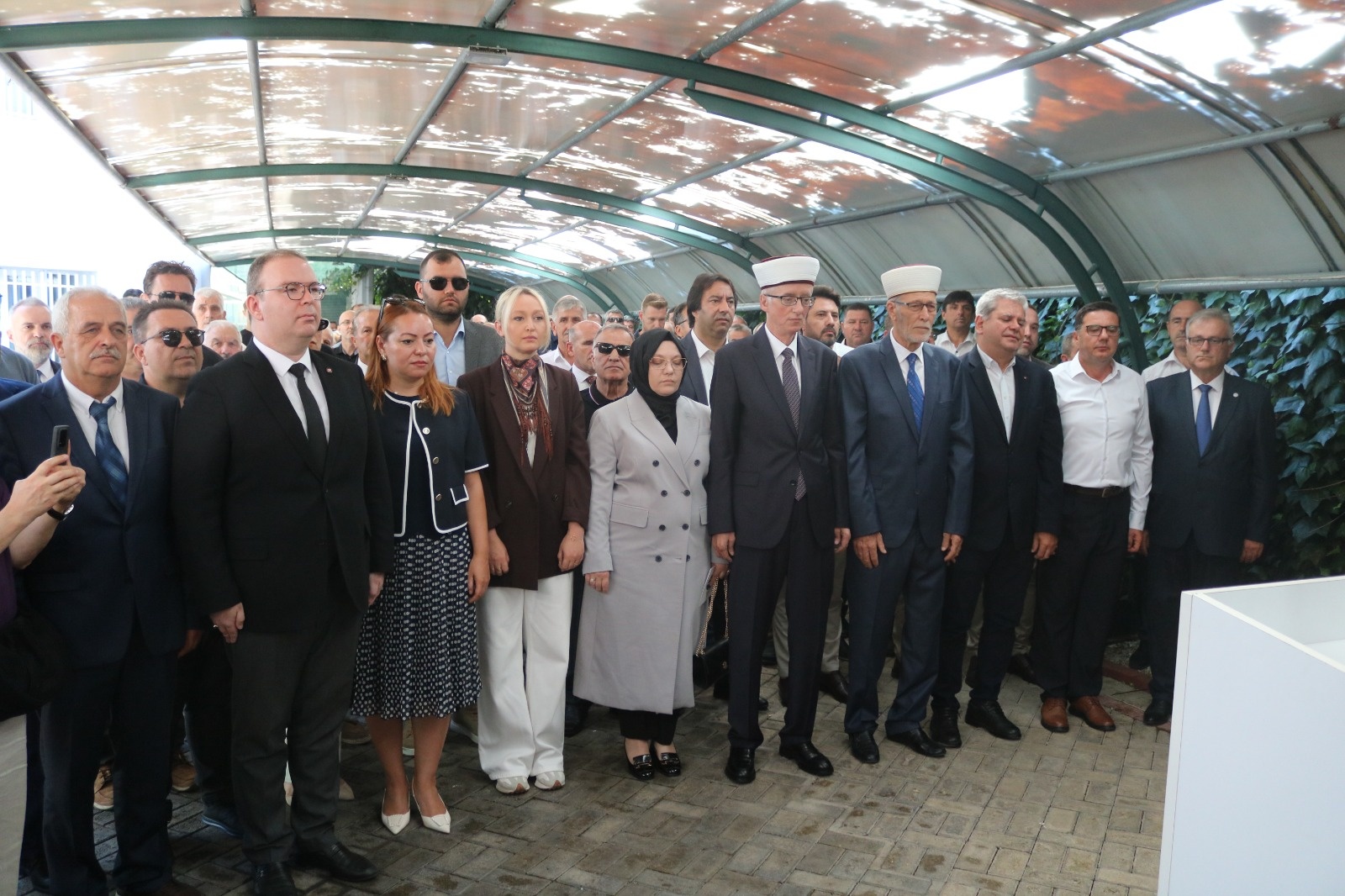 • Gümülcine Başkonsolosluğu'nda düzenlenen programda 15 Temmuz şehitleri dualarla anıldı.