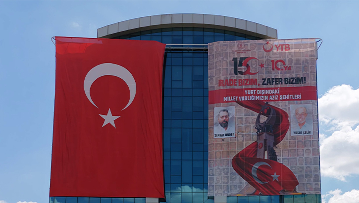 YTB Başkanı Turus'tan Duygulandıran 15 Temmuz Mesajı: Almanya'dan Vatan İçin Şehit Düştüler
