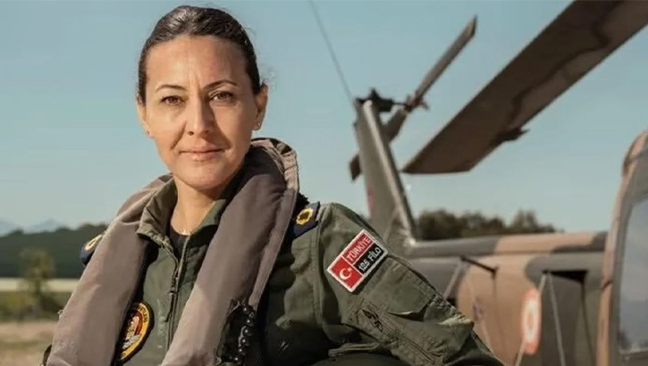 Hava Pilot Albay Özlem Karapınar Tarihe Geçti