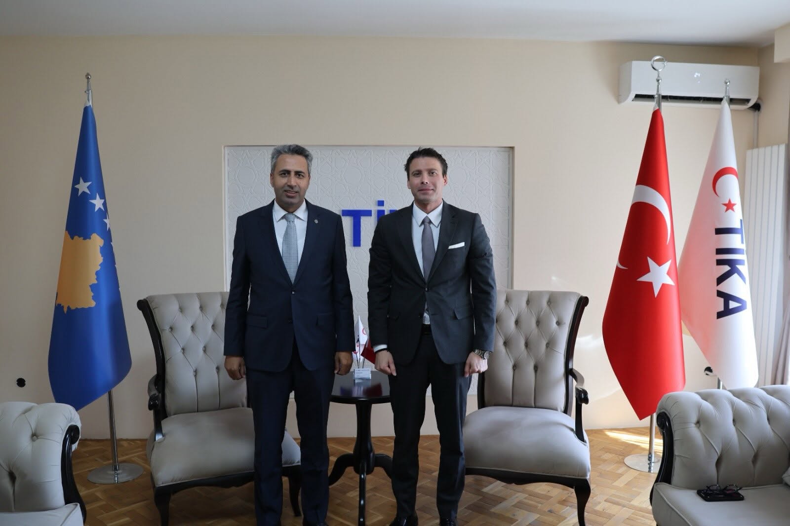 TİKA ile Türkiye Maarif Vakfı arasında anlamlı buluşma