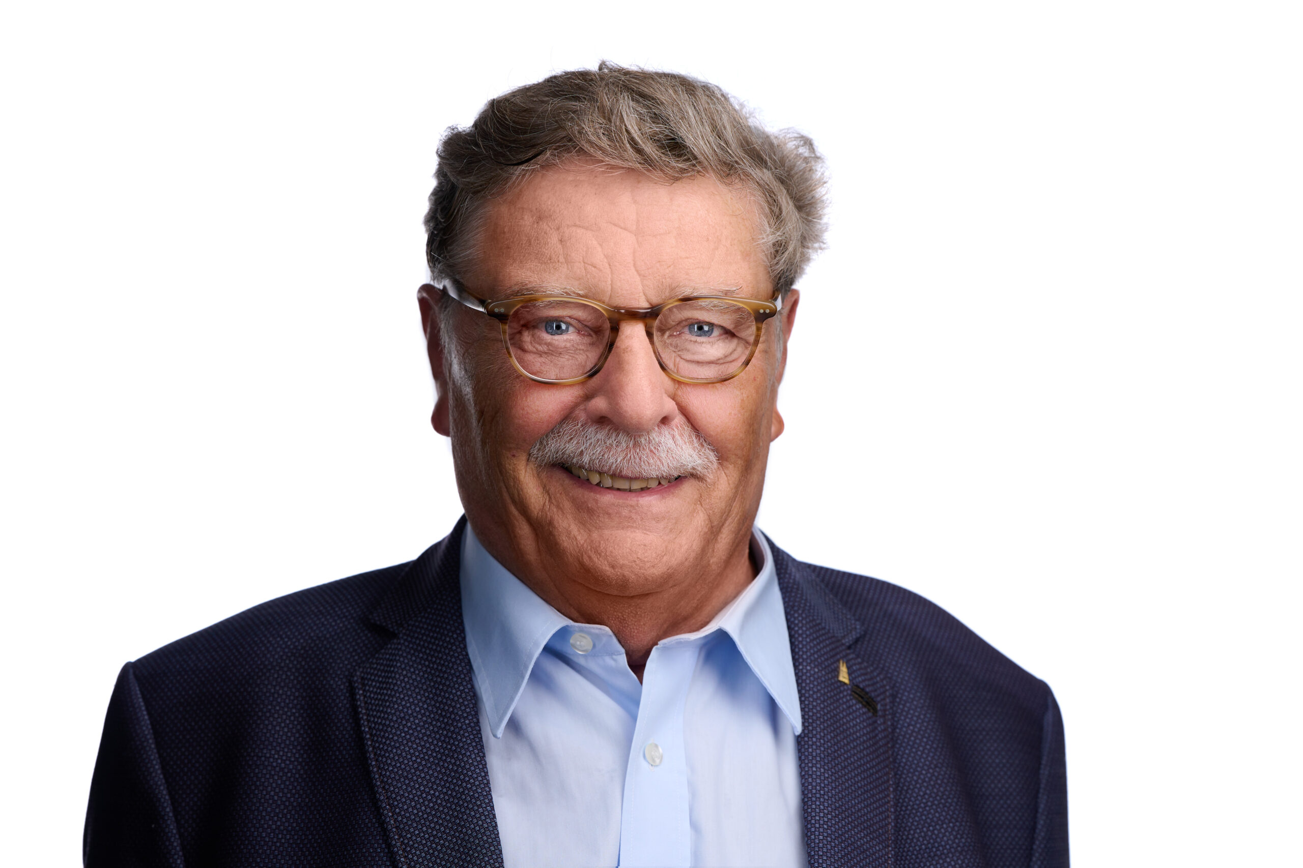 Eski Köln Büyükşehir Belediye Başkanı Dr. Fritz Schramma hayatını kaybetti