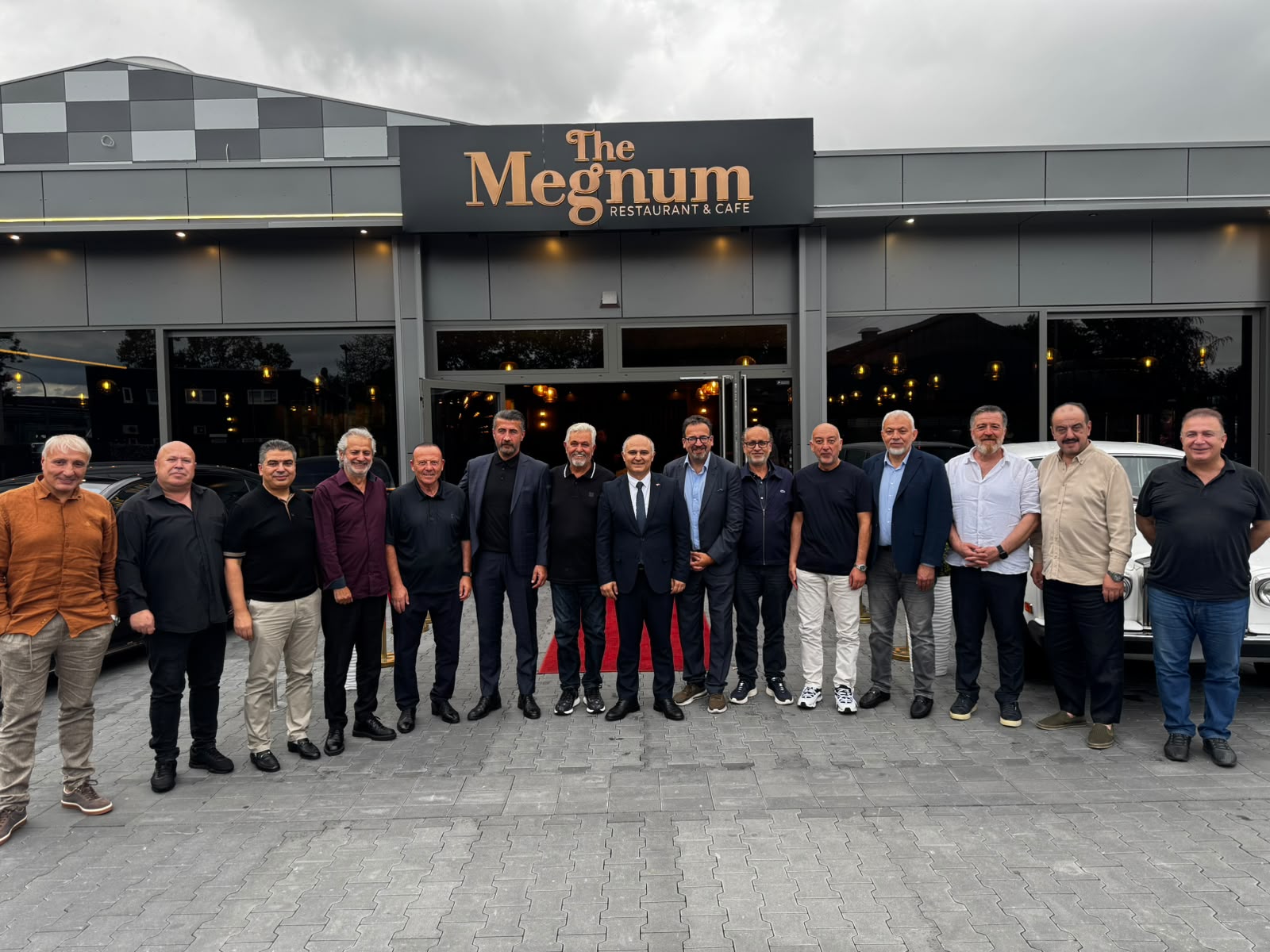 Başkonsolos Taylan Özgür Aydın’a iş dünyasından veda