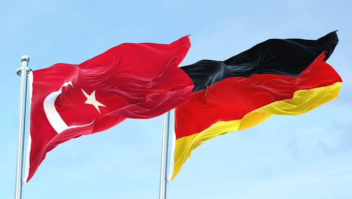 Almanya’dan Türk iş insanlarına vize kolaylığı