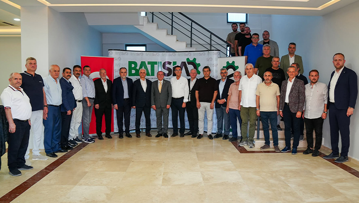 Özer Matlı’dan BATİSİAD’a ziyaret: Vizyon 2040 projelerini anlattı