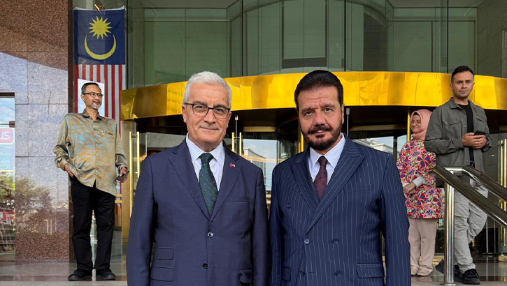 WEFA’dan Kuala Lumpur Büyükelçisi Nevzat Uyanık’a ziyaret